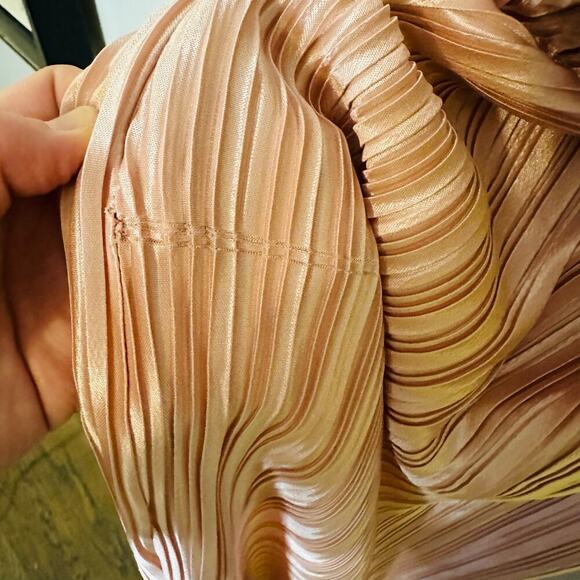 TJD The Jetset Dairies Women's Pink Blush Pleated Skirt Halter Gown Size L - Picture 13 of 16